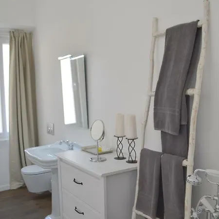 Casa vacanze Tp Aqueduto House Lisbona